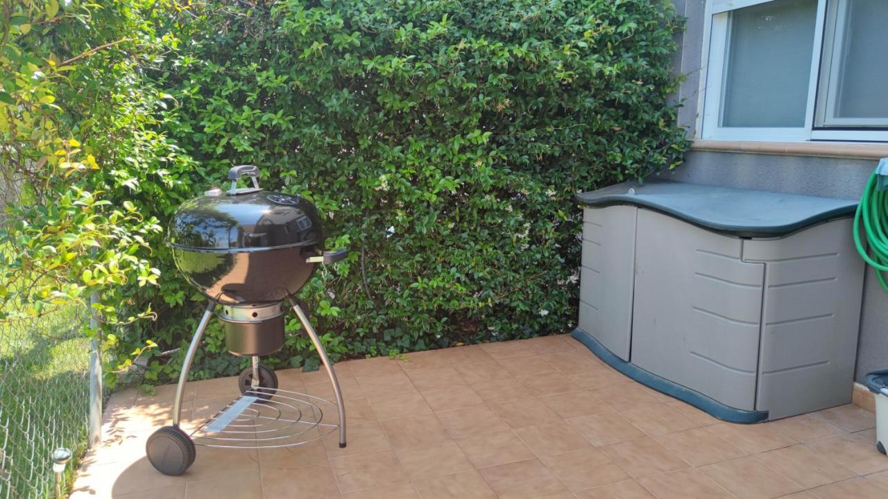 شقة Lumpiaque  في Loft Con Terraza Y Barbacoa المظهر الخارجي الصورة